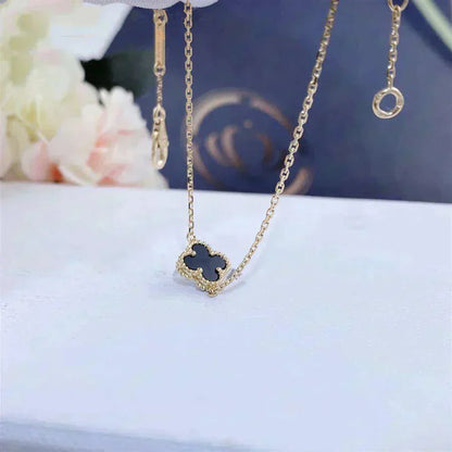 [エテルナジュエルズ]クローバーオニキスシングルブレスレット
