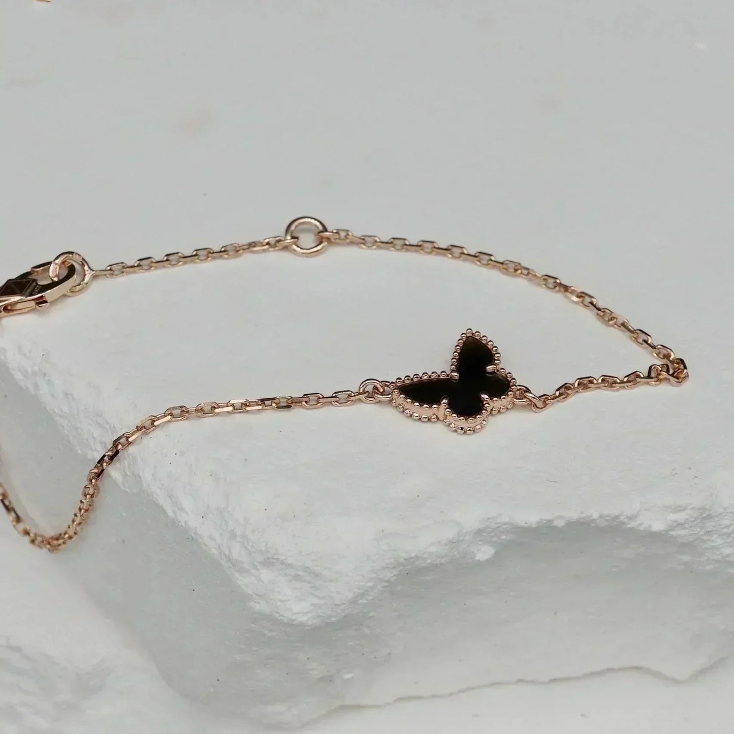 [Eterna Jewels]SCHMETTERLING ONYX SCHMETTERLINGSARMBAND