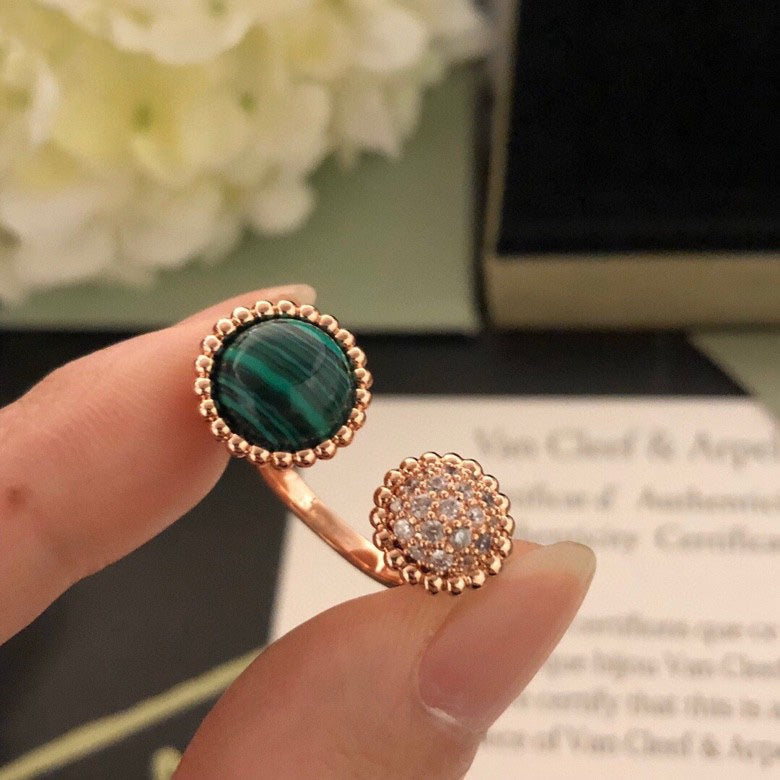 [Eterna Jewels]PERLEE COULEURS DIAMOND ROSE GOLD ZWISCHEN DEM FINGER RING