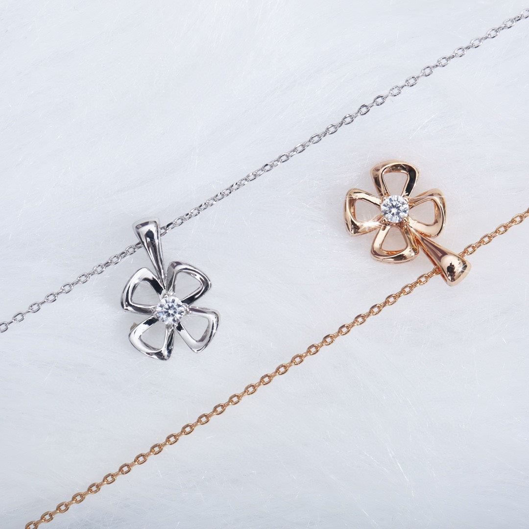 [Eterna Jewels]FIOREVER KETTE MIT DIAMANTENMITTE