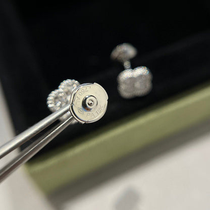 [Eterna Jewels]KLEEBRETT MINI DIAMANT OHRSTECKER